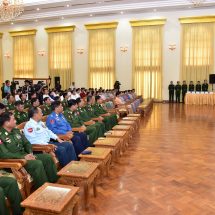 Entire government institutions and people must defend the country with strong patriotism