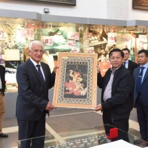 Senior General Min Aung Hlaing visits Central Armed Forces Museum in Moscow, Russian Federation