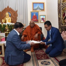 Senior General Min Aung Hlaing visits Myanma Theravada Buddha Vihara Monastery, pays homage to Sitagu Sayadaw