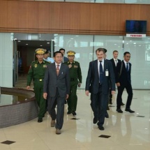Senior General Min Aung Hlaing leaves for Russia to attend Army Forum-2018 and Week of National Security International Forum