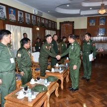 Senior General Min Aung Hlaing meets ethnic leaders, leaders of people’s militia (local) of North-East Command area