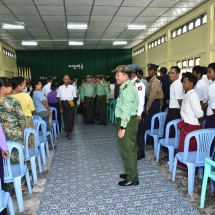 Senior General Min Aung Hlaing meets departmental personnel, local people in Coco Island Township 