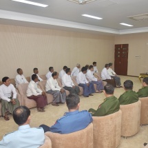 Senior General Min Aung Hlaing cordially greets officials, senior teachers of Myanmar Martial Arts Federation 