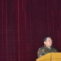 တပ်မတော်ကာကွယ်ရေးဦးစီးချုပ် ဗိုလ်ချုပ်မှူးကြီး မင်းအောင်လှိုင် မိုးကောင်းတပ်နယ် နှင့် မိုးညှင်းတပ်နယ် တို့ရှိ အရာရှိ၊ စစ်သည်၊ မိသားစုများအားတွေ့ဆုံအမှာစကားပြောကြား 
