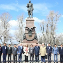 တပ်မတော်ကာကွယ်ရေးဦးစီးချုပ် ဗိုလ်ချုပ်မှူးကြီး မင်းအောင်လှိုင် Irkutsk Aviation Plant နှင့် Irkutskမြို့ အတွင်းလှည့်လည်ကြည့်ရှုလေ့လာ(ရုပ်သံသတင်း)