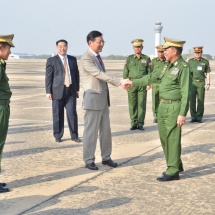 တပ်မတော်ကာကွယ်ရေးဦးစီးချုပ် ဗိုလ်ချုပ်မှူးကြီး မင်းအောင်လှိုင်ဦးဆောင်သည့် မြန်မာ့တပ်မတော် ချစ်ကြည်ရေးကိုယ်စားလှယ်အဖွဲ့ တရုတ်ပြည်သူ့သမ္မတနိုင်ငံ မှ ပြန်လည်ရောက်ရှိ (ရုပ်သံသတင်း)