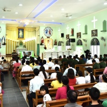 နေပြည်တော်၊ ပျဉ်းမနားမြို့နယ်ရှိ ခရစ်ယာန်ဘာသာရေးအသင်းအဖွဲ့များနှင့် အစ္စလာမ်ဘာသာရေး အသင်းအဖွဲ့များသို့ တပ်မတော်(ကြည်း၊ရေ၊လေ) မိသားစုများနှင့် စေတနာရှင်ပြည်သူများက ဆန်၊ ဆီ၊ ဆား၊ ပဲနှင့် အလှူငွေများ ပေးအပ်လှူဒါန်း