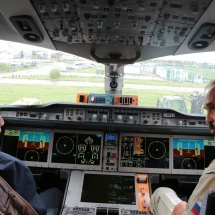 Senior General Min Aung Hlaing arrives in Russian Federation,views test flying of MC-21 medium-scale passenger plane manufactured in Russia with its own technology