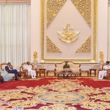 Senior General Min Aung Hlaing receives Vice Chief of the Naval Staff of Indian Armed Forces