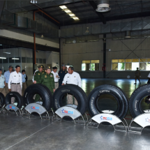 Senior General Min Aung Hlaing visits Tyre Factory (Ywama) of Myanmar Economic Corporation, inspects production process