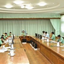 တပ်မတော်သည် နိုင်ငံအတွက် အရေးကြုံပါက အမြဲတမ်းအဆင်သင့်ရှိနေသည့် အခိုင်မာဆုံး Institution ဖြစ်၊ ယခု COVID-19 ကပ်ရောဂါဖြစ်ပွားနေချိန်တွင် ပြည်သူတို့အား ကာကွယ်စောင့်ရှောက်ပေးနိုင်ရန်အတွက် ကျန်းမာကြံ့ခိုင်နေရမည်၊ လိုအပ်သောဆောင် ရွက်မှုများအားလုံး ကြိုတင်ပြင်ဆင်ထား
