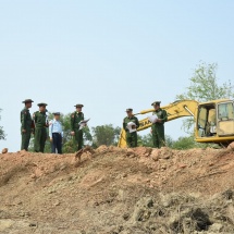Senior General Min Aung Hlaing inspects implementation of Prawn Farming Zone Thilawa (Shukhintha), operations of Ship Breaking Yard (Thilawa) of Myanmar Economic Corporation