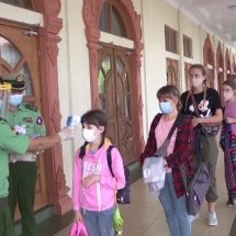 တပ်မတော်ကာကွယ်ရေးဦးစီးချုပ် ဗိုလ်ချုပ်မှူးကြီး မင်းအောင်လှိုင်၏ ယနေ့ ရုရှားနိုင်ငံခရီးစဉ် အတွင်း မြန်မာနိုင်ငံတွင် ပိတ်မိနေသော ရုရှားနိုင်ငံသား ၁၉ ဦး အား လေယာဉ်နှင့် အတူ ခေါ်ဆောင်