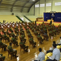 Senior General Min Aung Hlaing meets officers, other ranks and families from Hmawby Station