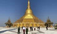 Chairman of State Administration Council Senior General Min Aung Hlaing pays homage to Uppatasanti Pagoda in Nay Pyi Taw
