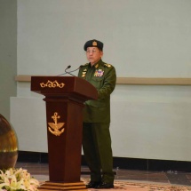 (၇၆)နှစ်မြောက် တပ်မတော်နေ့အထိမ်းအမှတ်အဖြစ် ခေတ်အဆက်ဆက်တာဝန်ထမ်းဆောင် ခဲ့ကြသည့် ကာကွယ်ရေးဦးစီးချုပ်၊ တပ်မတော်ကာကွယ်ရေးဦးစီးချုပ်(အငြိမ်းစား) များ၏ အမှတ်တရရုပ်တုများ ဖွင့်ပွဲအခမ်းအနားကျင်းပပြုလုပ်