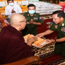 နိုင်ငံတော်စီမံအုပ်ချုပ်ရေးကောင်စီဥက္ကဋ္ဌ၊ တပ်မတော်ကာကွယ်ရေးဦးစီးချုပ် ဗိုလ်ချုပ်မှူးကြီး မင်းအောင်လှိုင် မော်လမြိုင်မြို့ရှိ မြစေတီစာသင်တိုက် ဆရာတော်ကြီးနှင့် ကျိုက်သလ္လံစေတီတော်မြတ်ကြီး အား သွားရောက်ဖူးမြော်ကြည်ညို၊ မွန်ပြည်နယ် အားကစားဥယျာဉ်တည်ဆောက်ရေးစီမံကိန်း အကောင်အထည်ဖော်ဆောင်ရွက်နေမှု အခြေအနေများအား သွားရောက်ကြည့်ရှုစစ်ဆေး