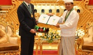 နိုင်ငံတော်စီမံအုပ်ချုပ်ရေးကောင်စီဥက္ကဋ္ဌ နိုင်ငံတော်ဝန်ကြီးချုပ်   ဗိုလ်ချုပ်မှူးကြီး သတိုးမဟာသရေစည်သူ သတိုးသီရိသုဓမ္မ မင်းအောင်လှိုင် ရုရှားဖက်ဒရေးရှင်းနိုင်ငံ၊ လုံခြုံရေးကောင်စီအတွင်းရေးမှူး H.E. Mr Nikolai PATRUSHEV  အား စွမ်းဆောင်မှုဆိုင်ရာဘွဲ့ ဂုဏ်ထူးဆောင်ဘွဲ့တံဆိပ်ဂုဏ်ပြုချီးမြှင့်