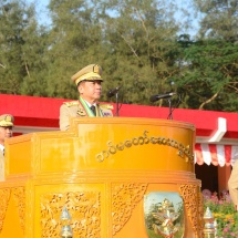 တပ်မတော်ဆေးတက္ကသိုလ် ဗိုလ်လောင်းသင်တန်းအမှတ်စဉ်(၂၄) သင်တန်းဆင်း ဂုဏ်ပြုစစ်ရေးပြ အခမ်းအနား ကျင်းပပြုလုပ်