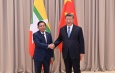နိုင်ငံတော်စီမံအုပ်ချုပ်ရေးကောင်စီဥက္ကဋ္ဌ နိုင်ငံတော်ဝန်ကြီးချုပ် ဗိုလ်ချုပ်မှူးကြီးမင်းအောင်လှိုင် တရုတ်ပြည်သူ့သမ္မတနိုင်ငံ  သမ္မတ  မစ္စတာရှီကျင့်ဖျင်နှင့် တွေ့ဆုံဆွေးနွေး