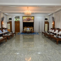နိုင်ငံတော်စီမံအုပ်ချုပ်ရေးကောင်စီဥက္ကဋ္ဌ နိုင်ငံတော်ဝန်ကြီးချုပ် ဗိုလ်ချုပ်မှူးကြီးမင်းအောင်လှိုင် အမျိုးသားဒီမိုကရက်တစ်မဟာမိတ်အဖွဲ့ NDAA(မိုင်းလား)မှ ငြိမ်းချမ်းရေးကိုယ်စားလှယ်အဖွဲ့အား  လက်ခံတွေ့ဆုံ