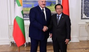 နိုင်ငံတော်စီမံအုပ်ချုပ်ရေးကောင်စီဥက္ကဋ္ဌ နိုင်ငံတော်ဝန်ကြီးချုပ်  ဗိုလ်ချုပ်မှူးကြီးမင်းအောင်လှိုင်ဘယ်လာရုစ်သမ္မတနိုင်ငံ သမ္မတ H.E. Mr. Alexander Gregoryevich Lukashenko နှင့် တွေ့ဆုံဆွေးနွေး   