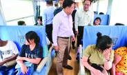 နိုင်ငံတော်လုံခြုံရေးနှင့် အေးချမ်းသာယာရေးကော်မရှင်ဥက္ကဋ္ဌ  ဗိုလ်ချုပ်မှူးကြီးမင်းအောင်လှိုင် နေပြည်တော်-ရန်ကုန် လူစီးအမြန်ရထားဖြင့် ပြည်သူများနှင့်အတူ လိုက်ပါစီးနင်း၊  ပဲခူးတိုင်းဒေသကြီး၊ တောင်ငူမြို့၊ကေတုမတီမြို့ဟောင်း ဖော်ထုတ်ပြုပြင်ထိန်းသိမ်းရေး ဆောင်ရွက်နေမှုအခြေအနေများ ကြည့်ရှုစစ်ဆေး