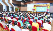 ပြည်ထောင်စုသမ္မတမြန်မာနိုင်ငံတော် ယာယီသမ္မတ နိုင်ငံတော်လုံခြုံရေးနှင့်အေးချမ်းသာယာရေးကော်မရှင်ဥက္ကဋ္ဌ ဗိုလ်ချုပ်မှူးကြီးမင်းအောင်လှိုင် တနင်္သာရီတိုင်းဒေသကြီး၊ ထားဝယ်မြို့ရှိ ဌာနဆိုင်ရာတာဝန်ရှိသူများ၊ မြို့မိမြို့ဖများနှင့်တွေ့ဆုံ၍ ဒေသဖွံ့ဖြိုးတိုးတက်ရေးဆွေးနွေးမှာကြားဒေသတွင်းစီးပွားရေးလုပ်ငန်းများ ပိုမိုဖွံ့ဖြိုးတိုးတက်စေရေးနှင့် ဆက်သွယ်မှုပိုမိုမြန်ဆန်စေရေးအတွက် ထားဝယ်လေဆိပ်အား အဆင့်မြှင့်တင်တိုးချဲ့နိုင်ရေးဆောင်ရွက်လျက်ရှိ