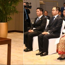 Acting President of the Republic of the Union of Myanmar, Chairman of State Security and Peace Commission of the Republic of the Union of Myanmar, Senior General Min Aung Hlaing meets scholarship students learning in Harbin of China