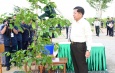 ပြည်ထောင်စုသမ္မတမြန်မာနိုင်ငံတော်ယာယီသမ္မတနိုင်ငံတော်လုံခြုံရေးနှင့် အေးချမ်းသာယာရေးကော်မရှင်ဥက္ကဋ္ဌဗိုလ်ချုပ်မှူးကြီးမင်းအောင်လှိုင်ပြည်ထောင်စုနယ်မြေ၊နေပြည်တော် ၂၀၂၅ ခုနှစ်၊ တတိယအကြိမ် မိုးရာသီသစ်ပင်စိုက်ပျိုးပွဲသို့တက်ရောက်၍ ခရေပျိုးပင်အား ဦးဆောင်စိုက်ပျိုးပေး
