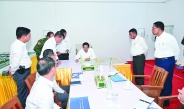 ပြည်ထောင်စုသမ္မတမြန်မာနိုင်ငံတော် ယာယီသမ္မတ နိုင်ငံတော်လုံခြုံရေးနှင့်အေးချမ်းသာယာရေး ကော်မရှင်ဥက္ကဋ္ဌ  ဗိုလ်ချုပ်မှူးကြီးမင်းအောင်လှိုင် မြန်မာ့သားကောင်းအဆင့်မြင့်စစ်မှုထမ်းဟောင်း အိမ်ရာ(လေးထောင့်ကန်)သို့သွားရောက်ကြည့်ရှုစစ်ဆေး