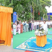 ပြည်ထောင်စုသမ္မတမြန်မာနိုင်ငံတော် ယာယီသမ္မတ နိုင်ငံတော်လုံခြုံရေးနှင့် အေးချမ်းသာယာရေးကော်မရှင်ဥက္ကဋ္ဌ ဗိုလ်ချုပ်မှူးကြီးမင်းအောင်လှိုင် မန္တလေးတက္ကသိုလ် နှစ် (၁၀၀)ပြည့် ရာပြည့်သဘင်အထိမ်းအမှတ်ဖွင့်ပွဲအခမ်းအနားသို့ တက်ရောက်ချီးမြှင့်