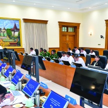 ပြည်ထောင်စုသမ္မတမြန်မာနိုင်ငံတော် ယာယီသမ္မတ နိုင်ငံတော်လုံခြုံရေးနှင့်အေးချမ်းသာယာရေးကော်မရှင်ဥက္ကဋ္ဌ  ဗိုလ်ချုပ်မှူးကြီးမင်းအောင်လှိုင် ပြည်ထောင်စုဝန်ကြီးများ၊ တိုင်းဒေသကြီး/ပြည်နယ်ဝန်ကြီးချုပ်များအား တွေ့ဆုံအမှာစကားပြောကြား