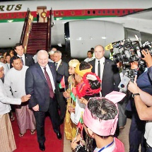 Delegation led by Belarus President H.E. Mr. Alexander Gregoryevich Lukashenko arrives in Myanmar on state visit
