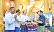 Acting President of the Republic of the Union of Myanmar, Chairman of State Security and Peace Commission, Senior General Min Aung Hlaing pays obeisance to Kyaik Than Lan Pagoda in Mawlamyine