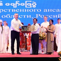 Acting President of the Republic of the Union of Myanmar, Chairman of State Security and Peace Commission, Senior General Min Aung Hlaing and Daw Kyu Kyu Hla watch the variety dance show staged by “Chaldony” State Song and Dance Ensemble of Novosibirsk, Russian Federation