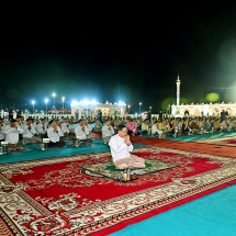 Acting President of the Republic of the Union of Myanmar, Chairman of the State Security and Peace Commission, Senior General Min Aung Hlaing offers Mathoe golden lotus robes to Maravijaya Buddha Image