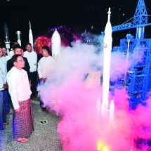 အာကာသပြတိုက်(ရန်ကုန်)ဖွင့်ပွဲအခမ်းအနားကျင်းပ၊ ပြည်ထောင်စုသမ္မတမြန်မာနိုင်ငံတော်ယာယီသမ္မတ နိုင်ငံတော်လုံခြုံရေးနှင့်အေးချမ်းသာယာရေးကော်မရှင်ဥက္ကဋ္ဌဗိုလ်ချုပ်မှူးကြီးမင်းအောင်လှိုင်တက်ရောက်ဖွင့်လှစ်ပေး အာကာသနည်းပညာများ ခေတ်နှင့်အညီဖွံ့ဖြိုးတိုးတက်လာစေရေး ရည်မှန်းချက်ထားပြီးဆောင်ရွက်