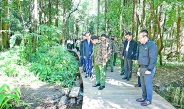 Acting President of the Republic of the Union of Myanmar, Chairman of State Security and Peace Commission, Senior General Min Aung Hlaing inspects conservation of the National Kandawgyi Garden in PyinOoLwin Turn PyinOoLwin into flower city through effective use of favourable soil and water resources 