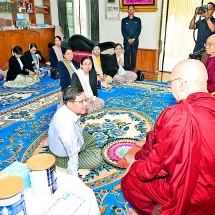 Acting President of the Republic of the Union of Myanmar and SSPC Chairman Senior General Min Aung Hlaing and wife Daw Kyu Kyu Hla visit and inquire about the health of the presiding Nayaka of Maha Wizitayon Monastery in Mandalay and provide necessary assistance