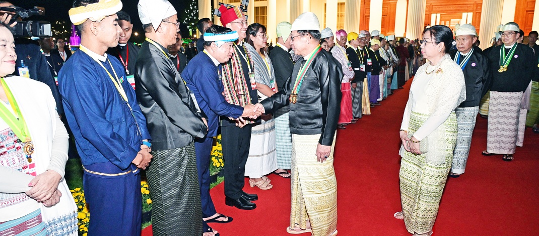 (၇၈)နှစ်မြောက် လွတ်လပ်ရေးနေ့အထိမ်းအမှတ် ဂုဏ်ပြုညစာစားပွဲနှင့် ဂုဏ်ပြုဖျော်ဖြေပွဲအခမ်းအနားကျင်းပ