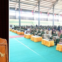 နိုင်ငံတော်လုံခြုံရေးနှင့်အေးချမ်းသာယာရေးကော်မရှင်ဥက္ကဋ္ဌ တပ်မတော်ကာကွယ်ရေးဦးစီးချုပ်  ဗိုလ်ချုပ်မှူးကြီးမင်းအောင်လှိုင် အရှေ့အလယ်ပိုင်းတိုင်းစစ်ဌာနချုပ်နယ်မြေအတွင်း နယ်မြေလုံခြုံရေး ဆောင်ရွက် ထားရှိမှုအခြေအနေများအားစစ်ဆေး၊ တပ်နယ်ရှိ အရာရှိ၊ စစ်သည်၊ မိသားစုများအား တွေ့ဆုံအမှာစကားပြောကြား 