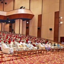 နိုင်ငံတော်လုံခြုံရေးနှင့်အေးချမ်းသာယာရေးကော်မရှင်ဥက္ကဋ္ဌ တပ်မတော်ကာကွယ်ရေးဦးစီးချုပ် ဗိုလ်ချုပ်မှူးကြီး သတိုးမဟာသရေစည်သူ သတိုးသီရိသုဓမ္မမင်းအောင်လှိုင် တပ်မတော်စွမ်းရည်သတ္တိဆိုင်ရာ ဂုဏ်ထူးဆောင်တံဆိပ်ချီးမြှင့်အပ်နှင်းခြင်းအခမ်းအနားသို့ တက်ရောက်ဂုဏ်ပြု