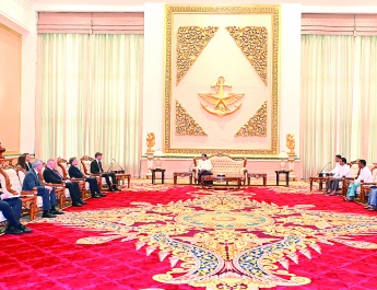 ပြည်ထောင်စုသမ္မတမြန်မာနိုင်ငံတော် ယာယီသမ္မတ နိုင်ငံတော်လုံခြုံရေးနှင့် အေးချမ်းသာယာရေးကော်မရှင်ဥက္ကဋ္ဌ ဗိုလ်ချုပ်မှူးကြီးမင်းအောင်လှိုင်ထံ ရုရှားဖက်ဒရေးရှင်းနိုင်ငံ၊”Roscosmos” နိုင်ငံပိုင်ကော်ပိုရေးရှင်း၏ အထွေထွေညွှန်ကြားရေးမှူးချုပ်က လာရောက်ဂါရဝပြုတွေ့ဆုံ